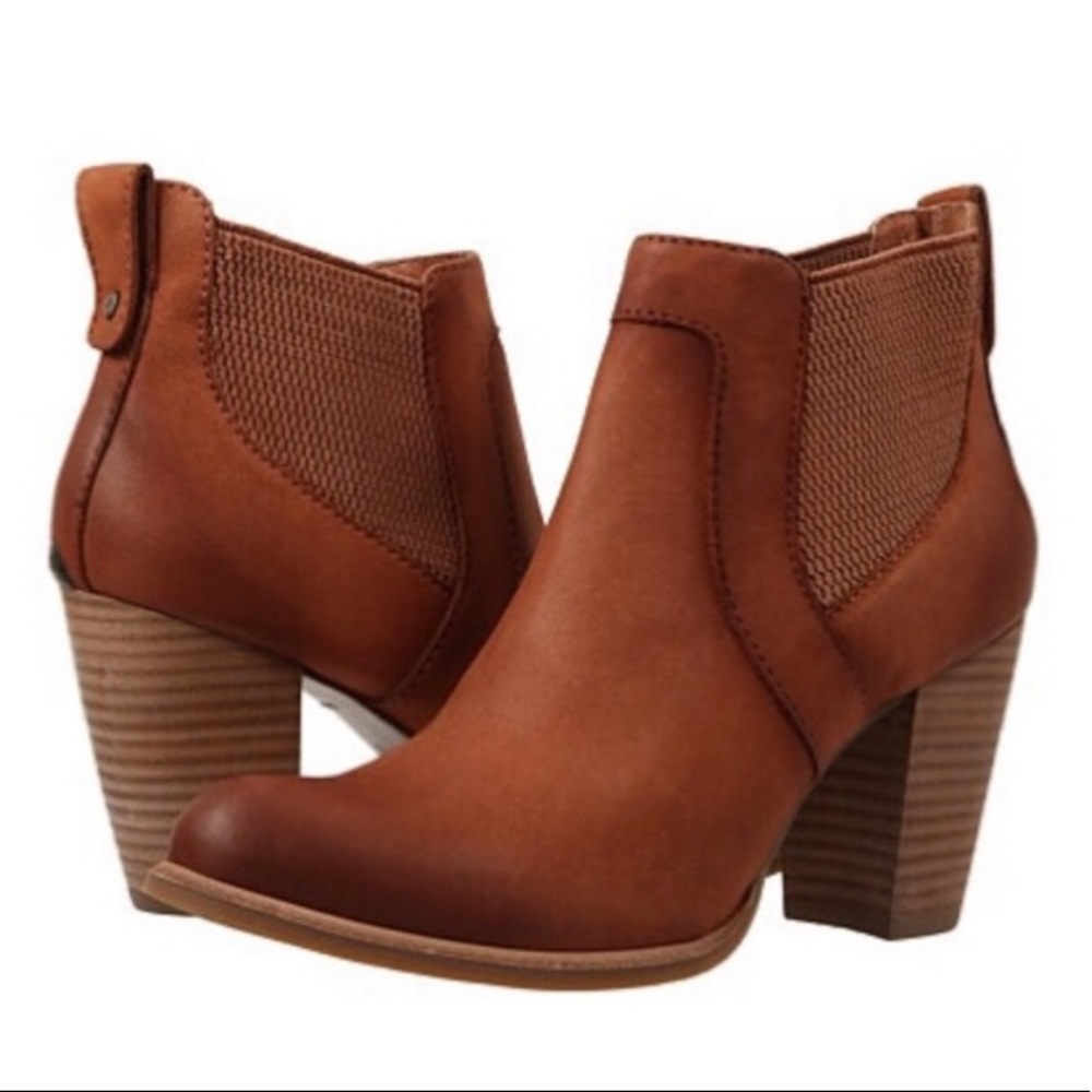 Ugg Australia Cobie Booties